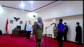 Gubernur Lantik 143 Pejabat Administrasi